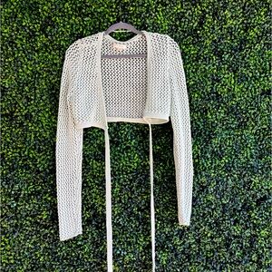 Long sleeve knitted beach wear